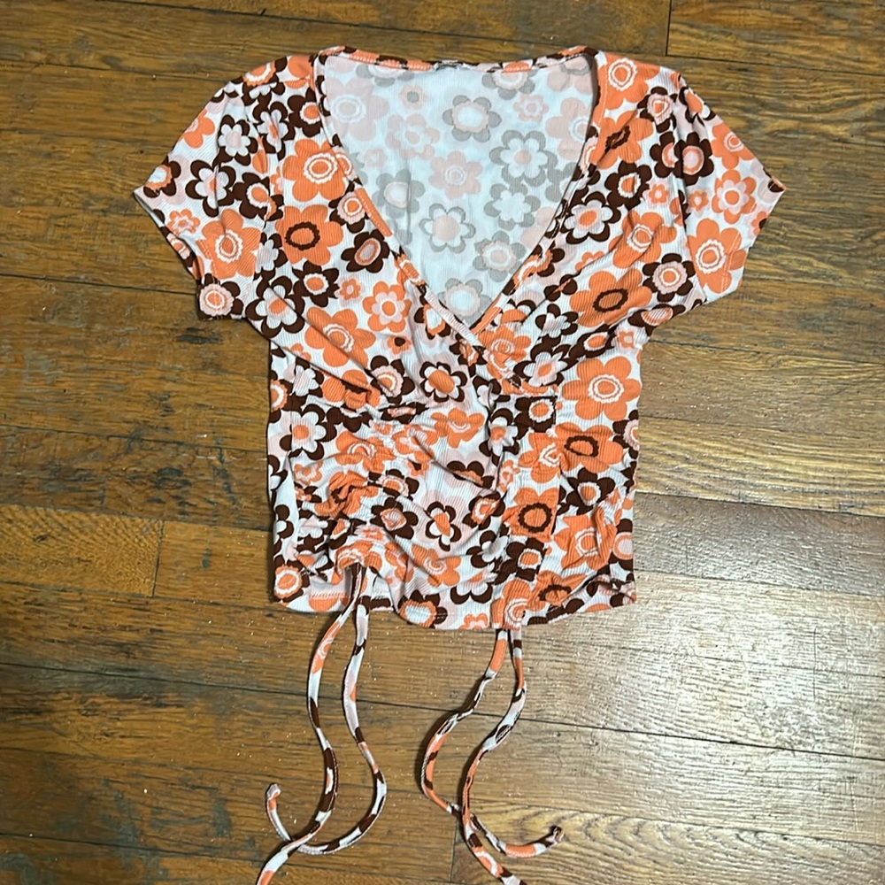 RUE21 V-neck crop top with cinched ties